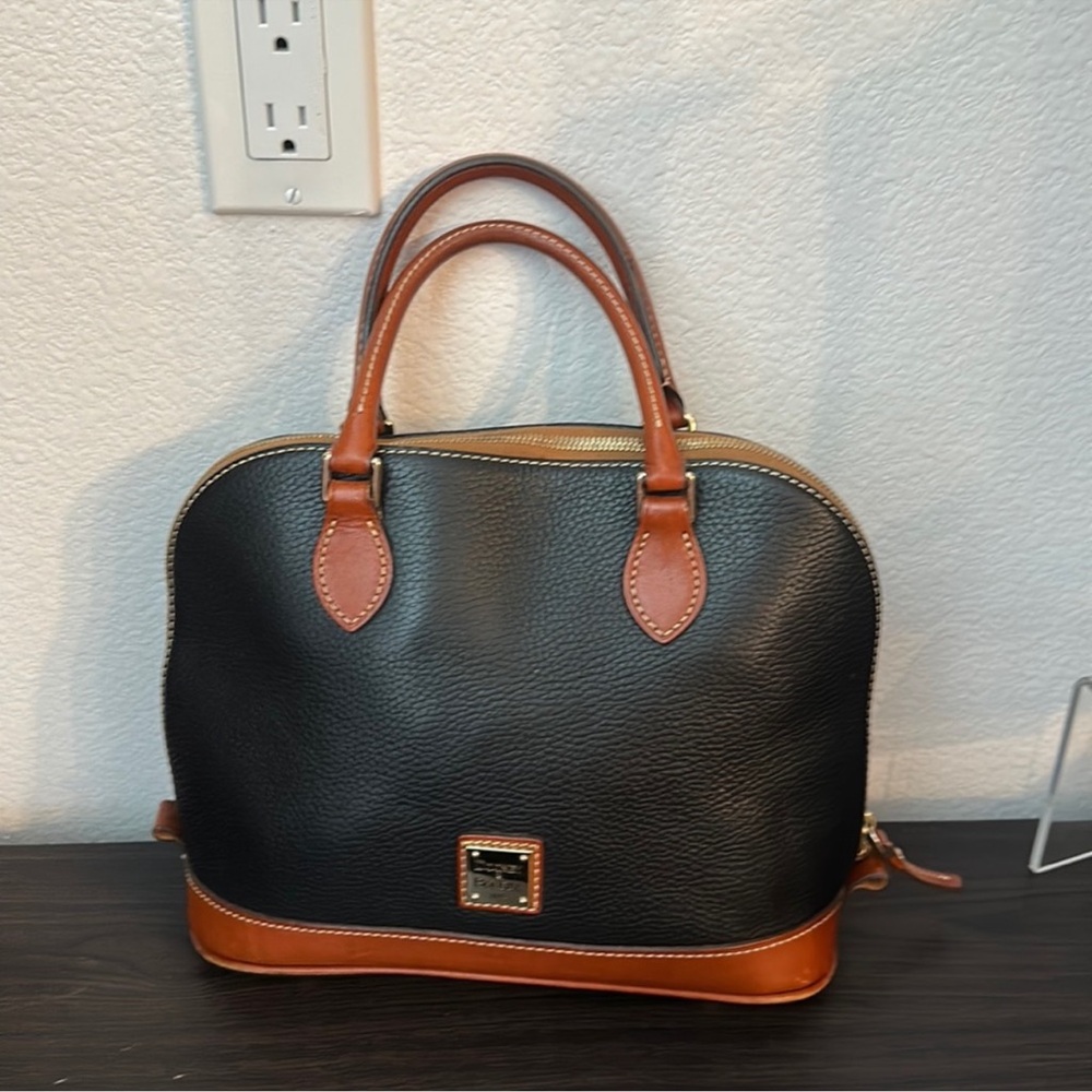 Dooney & Bourke Pebble Grain Zip Zip Satchel - Picture 6 of 6